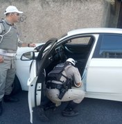 BPTran encontra droga dentro de BMW durante operação de trânsito