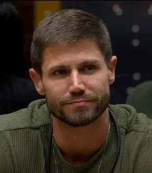 Jonas Sulzbach, ex-BBB 26, se envolve em acidente de carro em São Paulo