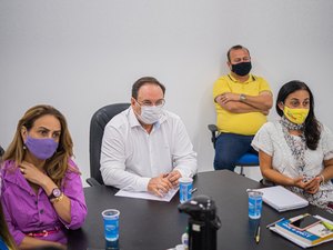 Luciano Barbosa se reúne com secretarias e discute projetos para comunidade Mangabeiras