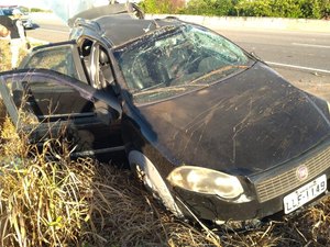 Polícia registra capotamento na rodovia AL 101 Sul