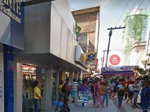 Homem é preso após pedir empréstimo de R$ 3 mil usando identidade roubada