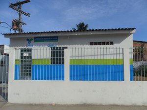 Moradores de Matriz de Camaragibe reclamam da falta d?água