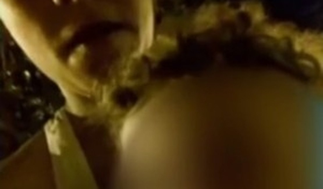 Mãe suspeita de esganar filho de três anos em vídeo é presa