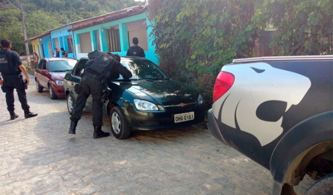 Policiais do Tigre recuperam carro minutos após assalto