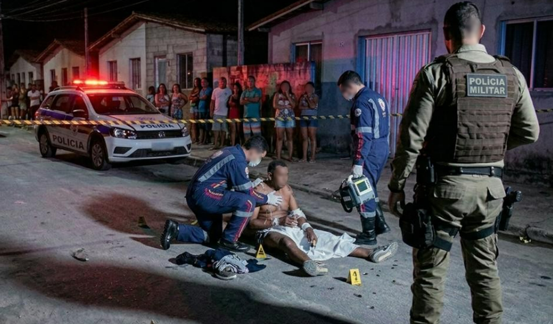 Homem é baleado em tentativa de homicídio no Benedito Bentes, em Maceió