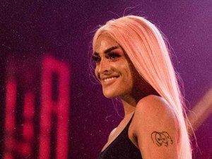 Pabllo Vittar nega romance com 'Bolsonarista': ''Sou solteira'