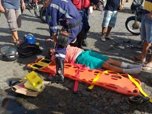 Acidente entre motocicletas deixa três vítimas feridas