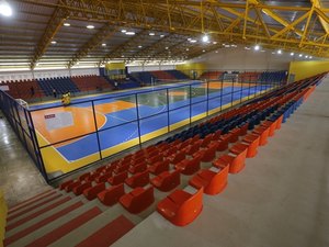 Modernizado, tradicional Ginásio José Lúcio de Melo é entregue a população