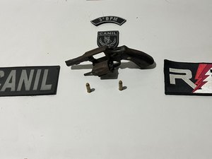 Homem é preso com revólver calibre 38 no bairro Primavera, em Arapiraca