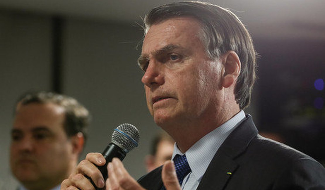 Bolsonaro suspende uso de radares móveis em rodovias federais