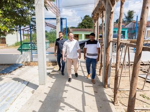 Moradores da Vila São Francisco são atendidos com a construção de creche, ginásio de esportes e unidade de saúde