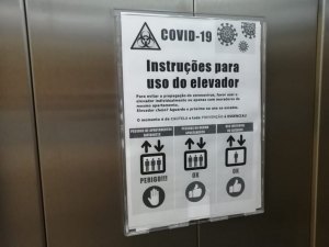 Elevador favorece contaminação pelo novo coronavírus