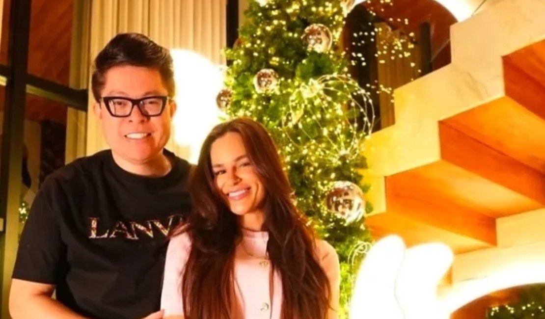 Pâmella Holanda celebra 1º Natal com DJ Ivis após agressões do artista