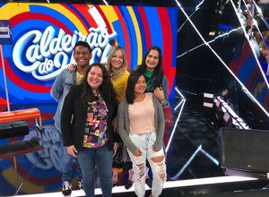 Estudantes do Sesi/AL conhecem o apresentador Luciano Huck
