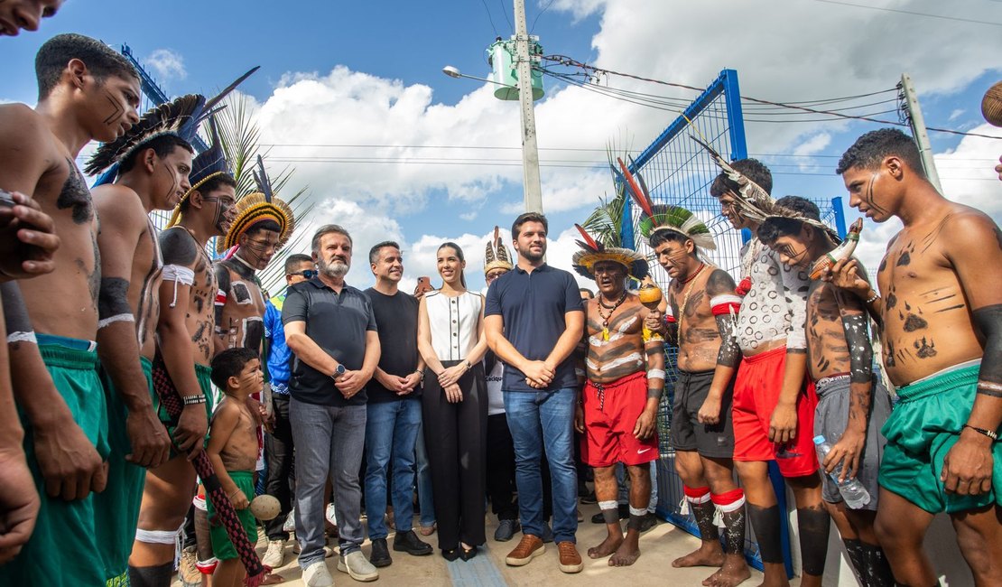 Lucas Santos e Paulo Dantas inauguram escola e creche para comunidades tradicionais de Traipu