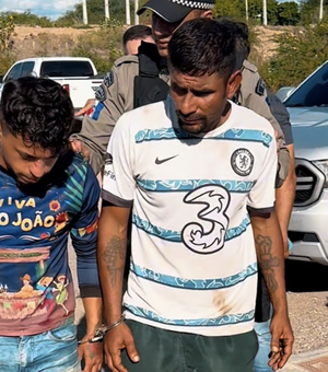 Trio preso por matar homem com 30 facadas no município de Canapi revela motivação do crime