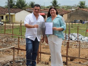 Em União, prefeito Kil assina ordem de serviço para mais um posto de saúde 