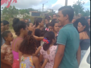 Jovem arapiraquense realiza ações sociais e solicita doação de cestas