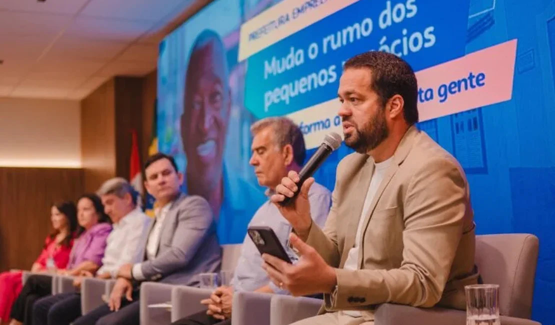 AMA e SECOM defendem criação de Secretarias Municipais de Comunicação