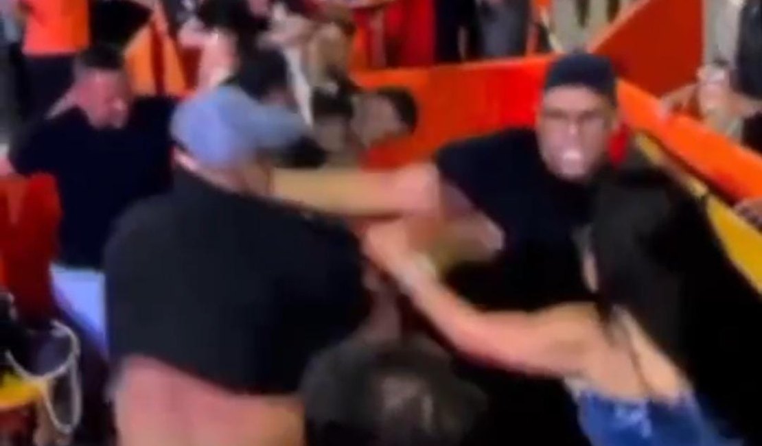 Imagens registram briga generalizada durante show no Jaraguá