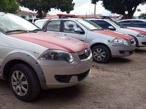 Suspeito de praticar assalto é detido por populares, em Taquarana