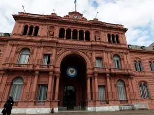 Eleições na Argentina: 45% dos eleitores já votaram no 2º turno