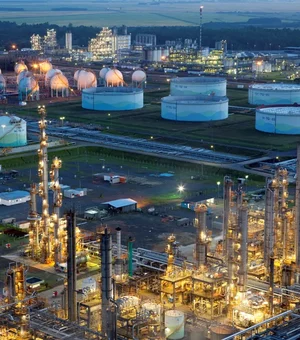 Braskem diz que Novonor assinou contrato para venda do controle da companhia