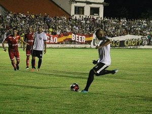 Com gol de Reinaldo Alagoano, Treze vence amistoso diante do América-RN 