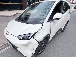 Fisiculturista é atropelado durante corrida na Avenida Ceci Cunha