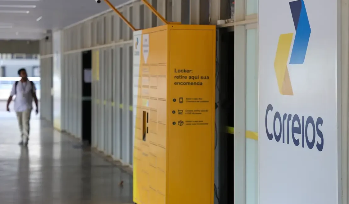 Após semana em greve, empregados dos Correios têm dissídio na segunda