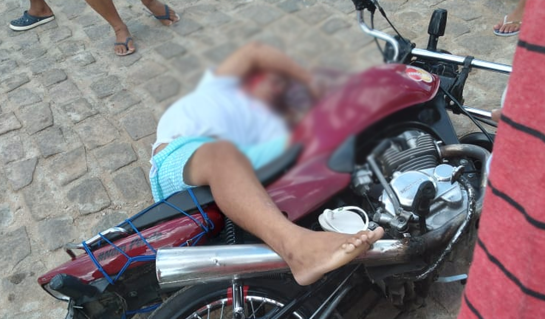 Jovem é morto a tiros enquanto pilotava motocicleta em Santana do Ipanema