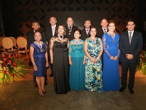 Governo reconhecerá servidores públicos com outorga da Medalha Sílvio Vianna