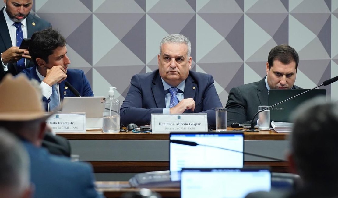 Alfredo Gaspar denuncia desvio de R$ 221 milhões e critica impunidade na CPMI do INSS