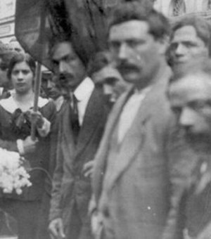 1ª greve geral do país, há 100 anos, foi iniciada por mulheres e durou 30 dias