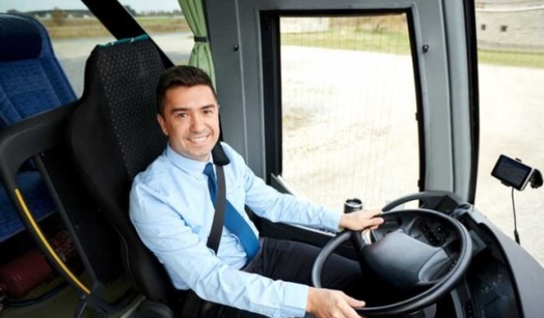 Secretaria do Trabalho disponibiliza 10 vagas de emprego para motorista de ônibus 