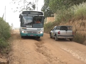 [Vídeo]Motoristas sofrem com buracos na ladeira que dá acesso a várias comunidades rurais