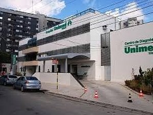 Unimed deve indenizar paciente que teve cirurgia negada