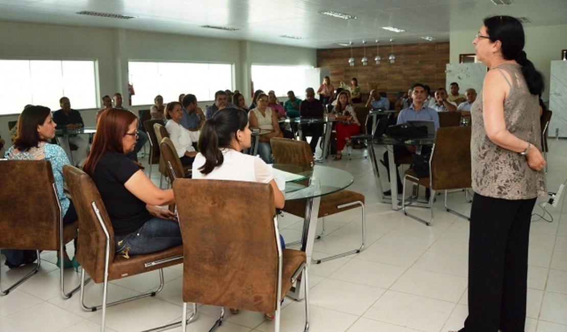 Boletim Epidemiológico aponta queda em casos graves de dengue