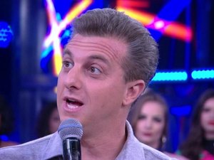 Huck critica ministro: 'Não vou entrar em política, mas essa não dá'