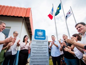 Paulo Dantas entrega 9ª unidade da Escola do Coração em Feira Grande