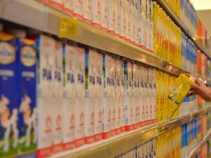 Preço do leite dispara e fica 7% mais caro em AL; valor dos insumos também aumenta