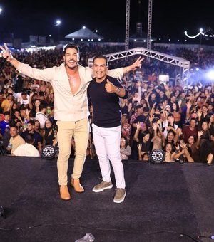 Mais de 30 mil pessoas prestigiam evento que comemorou os 65 anos de emancipação de São Sebastião