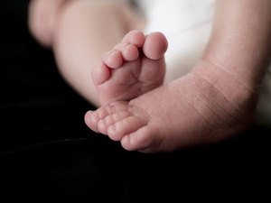 Recém-nascido e irmão são abandonados pela mãe em Maragogi