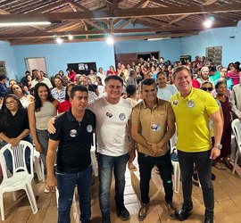 Lideranças de Vila Aparecida declaram apoio a Marx Beltrão e Marcos Beltrão durante evento comunitário