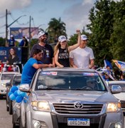 Cibele Moura reúne apoiadores em carreata no Benedito Bentes e evento em União