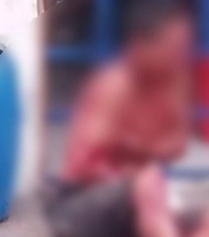 Homem tenta matar outro com garrafa de vidro e é preso no Jacintinho