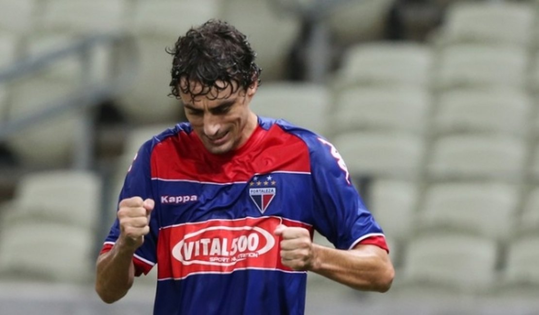 Clebinho vai desfalcar o Fortaleza no duelo contra o ASA