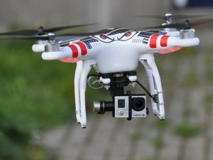 Atraso na legislação de drones freia atuação do setor no Brasil