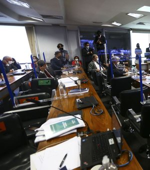 Por 7 votos a 4, CPI da Pandemia aprova relatório final que pede 80 indiciamentos