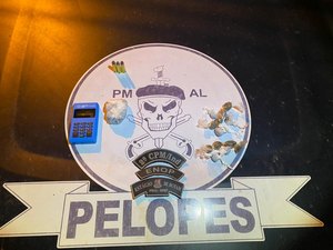 PM prende jovem com 40 gramas de maconha e munições calibre 38